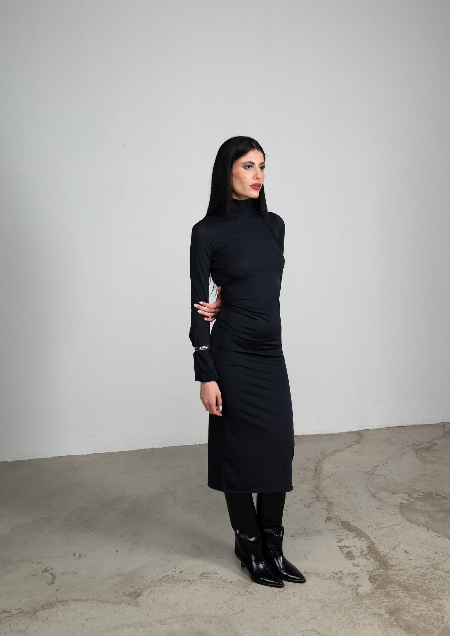 MIDNIGHT BLACK LONG DRESS